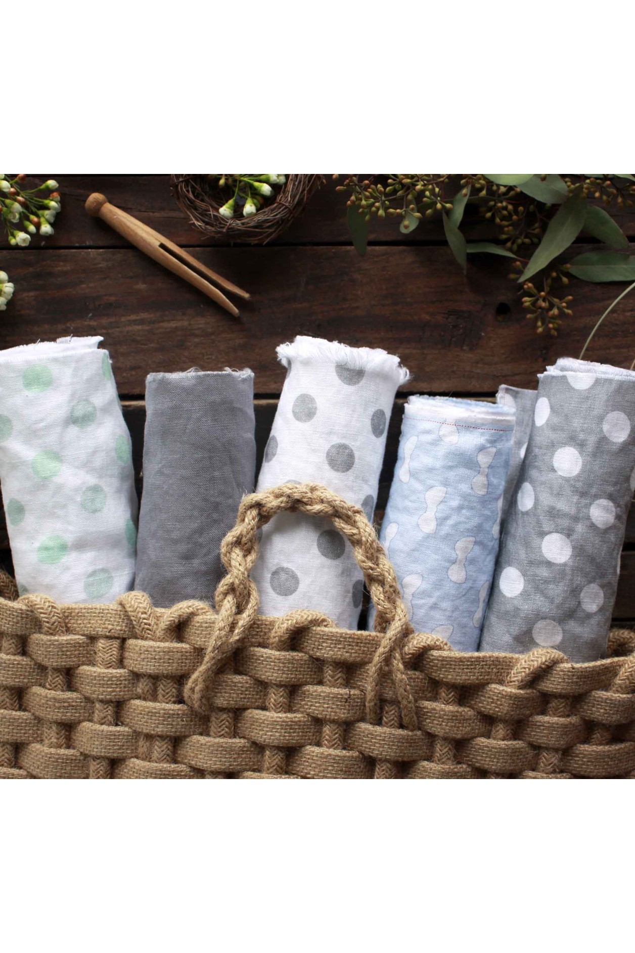 Blue Bows - End of the Roll - 75 cm piece